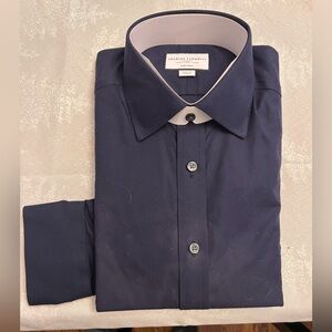 NWOT Charles Tyrwhitt Non-Iron Classic Fit Button Up - 15.5/35